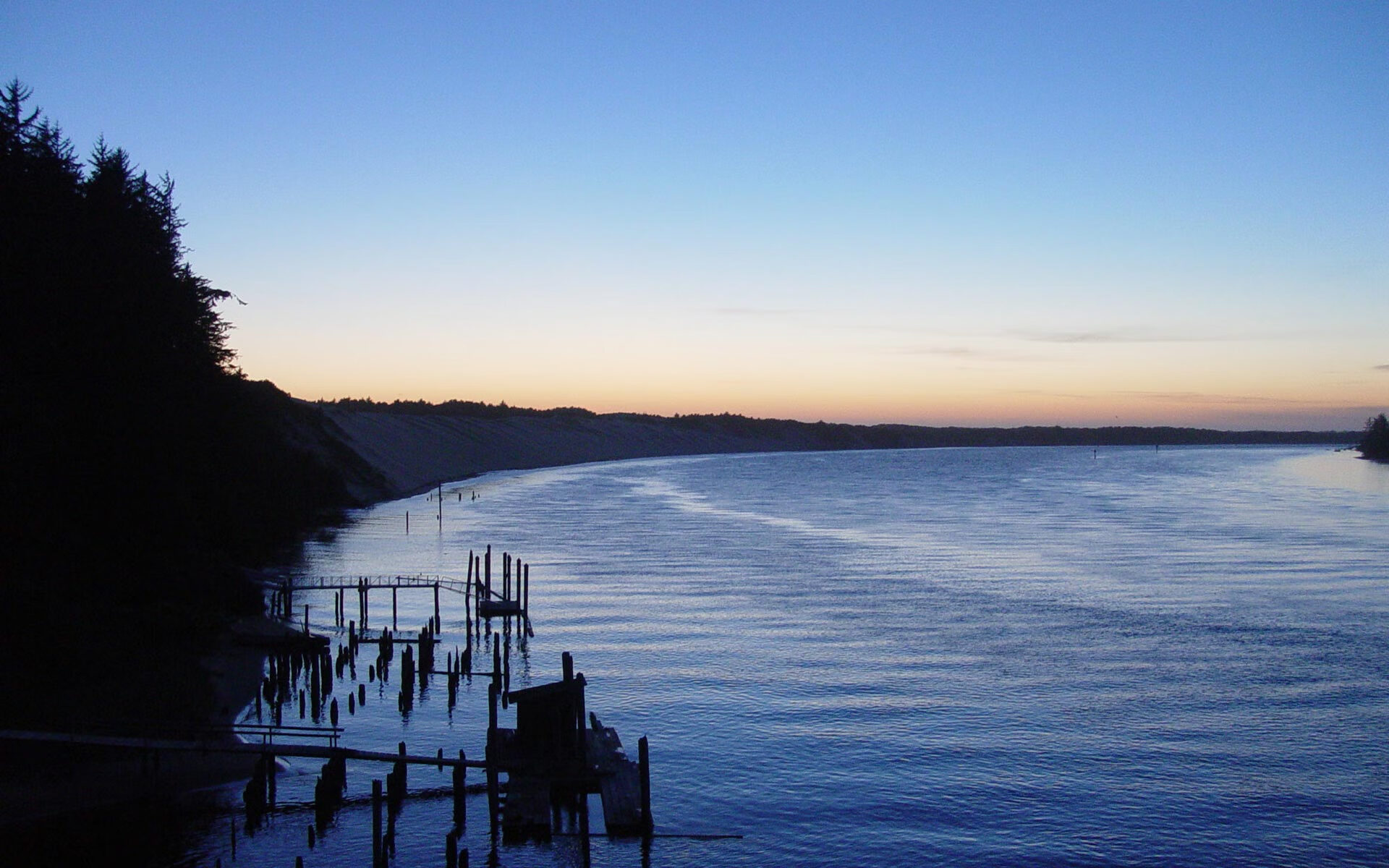 爱游戏 电竞-世界杯精彩瞬间：逆境中的绝地反击，世界杯经典逆袭